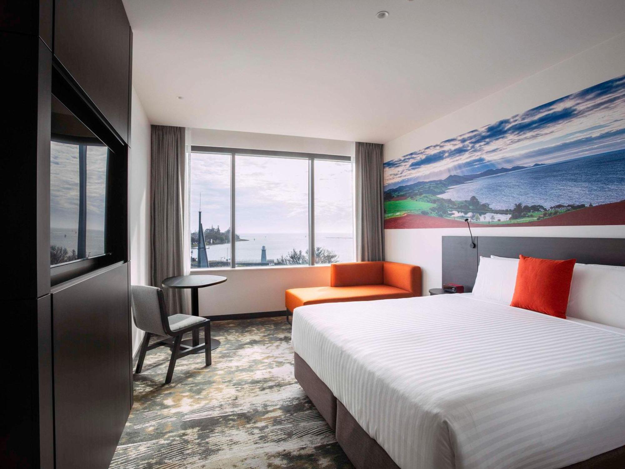 Novotel Devonport Exterior photo